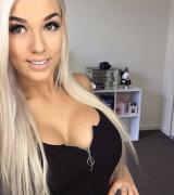 sweetcamsaries's Avatar