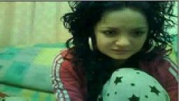 Claudia din Galati face striptease la webcam