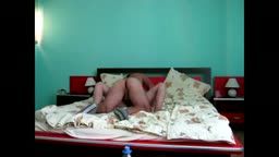 Un cuplu face sex